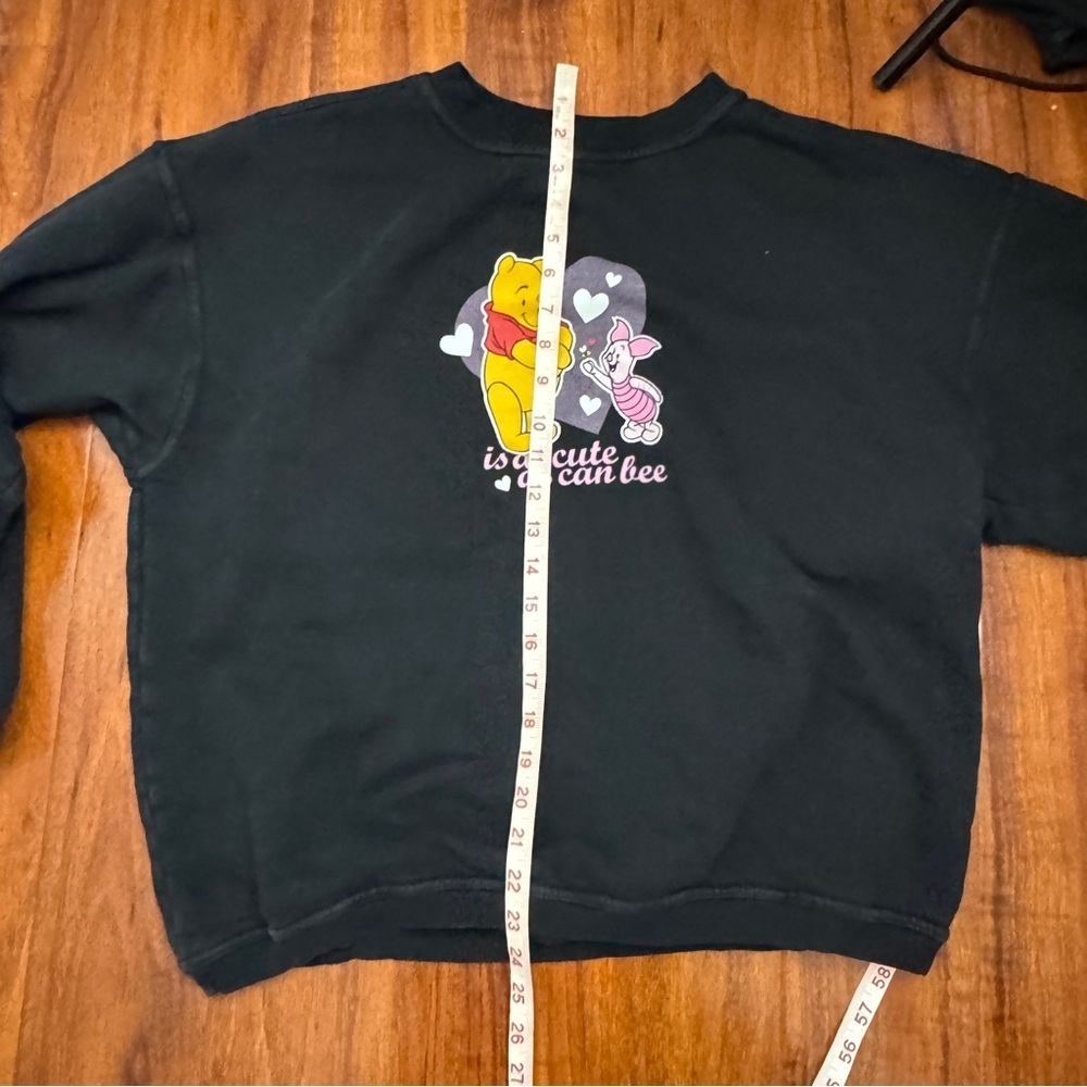 Winnie The Pooh Vintage Sweatshirt Size Large - Picture 6 of 7